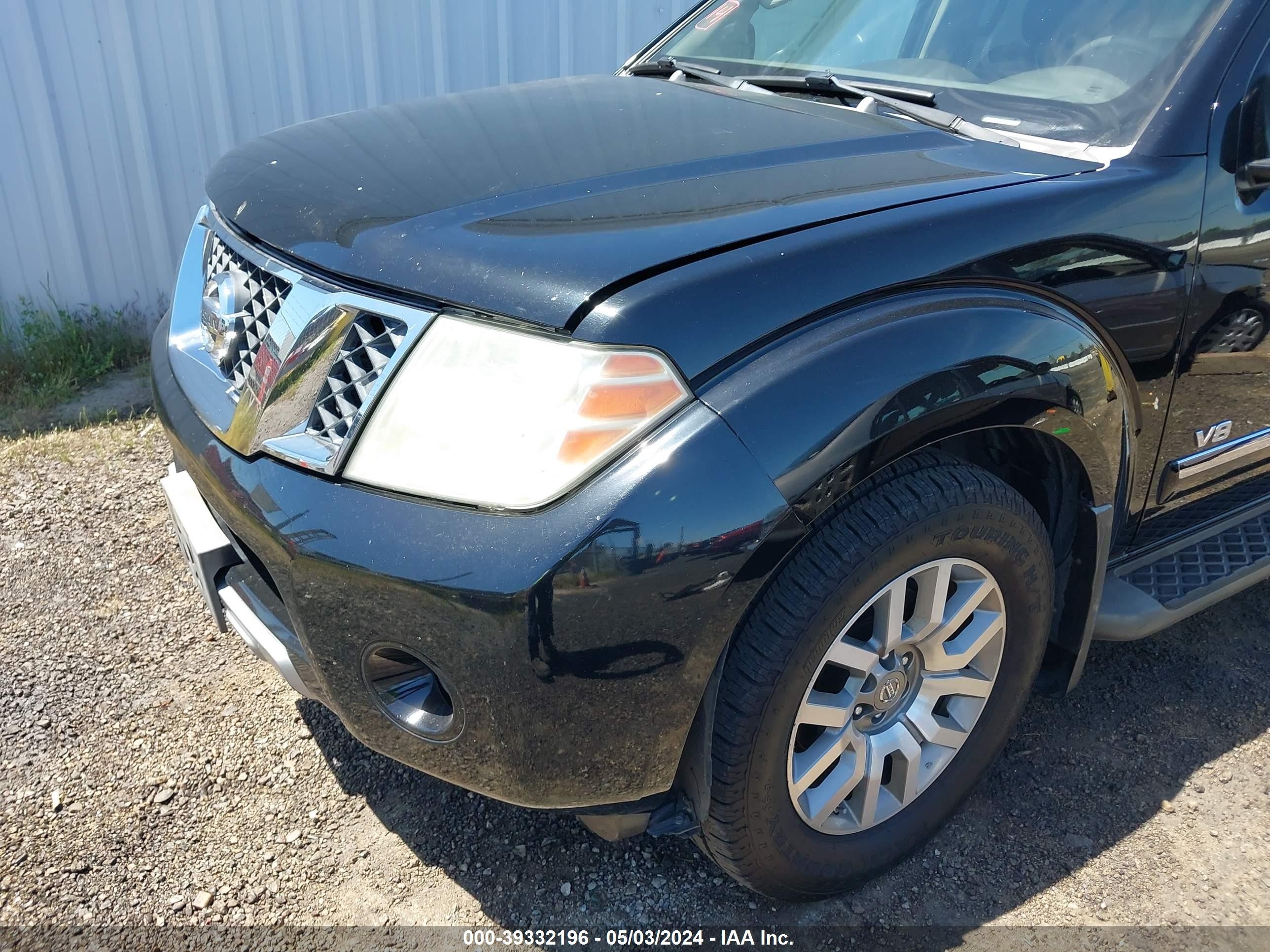 Photo 5 VIN: 5N1BR18A88C601504 - NISSAN PATHFINDER 