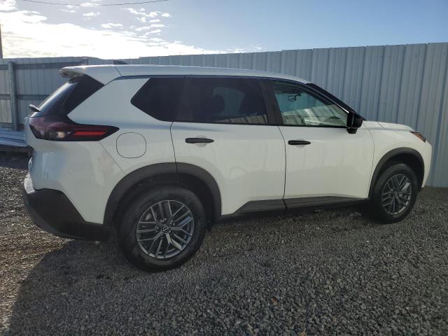 Photo 2 VIN: 5N1BT3AA0PC948170 - NISSAN ROGUE S 