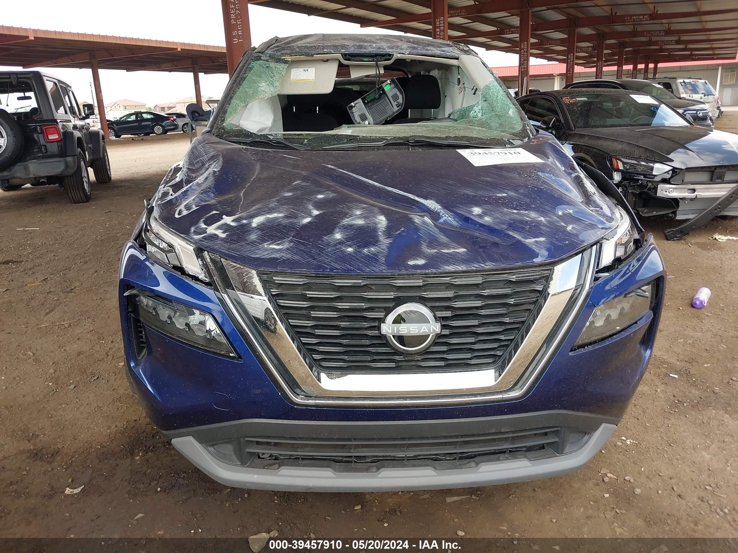 Photo 11 VIN: 5N1BT3AA4PC808767 - NISSAN ROGUE 