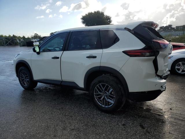 Photo 1 VIN: 5N1BT3AA4RC672398 - NISSAN ROGUE S 