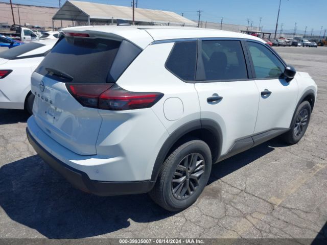 Photo 3 VIN: 5N1BT3AA7RC712859 - NISSAN ROGUE 