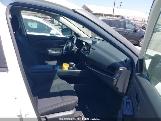 Photo 4 VIN: 5N1BT3AA7RC712859 - NISSAN ROGUE 