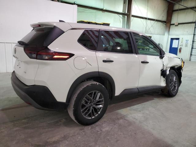 Photo 2 VIN: 5N1BT3AB0PC888688 - NISSAN ROGUE 