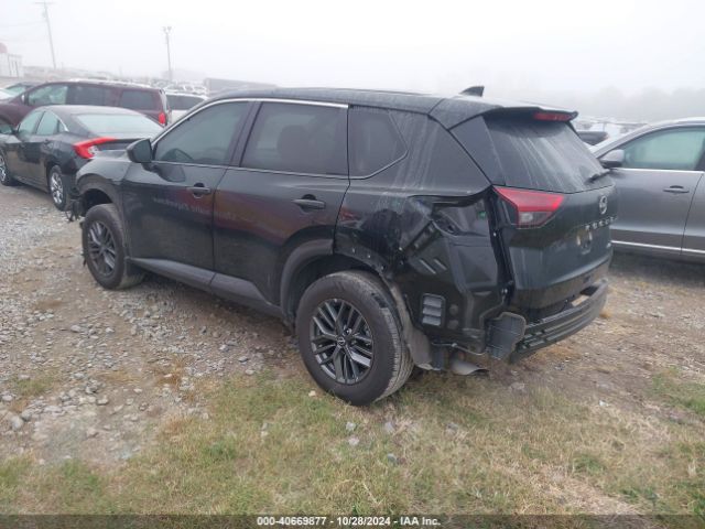 Photo 2 VIN: 5N1BT3AB2NC706289 - NISSAN ROGUE 