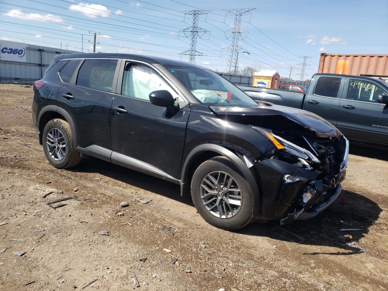 Photo 3 VIN: 5N1BT3AB2PC924218 - NISSAN ROGUE 