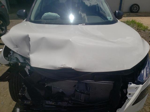 Photo 11 VIN: 5N1BT3AB2PC927880 - NISSAN ROGUE 