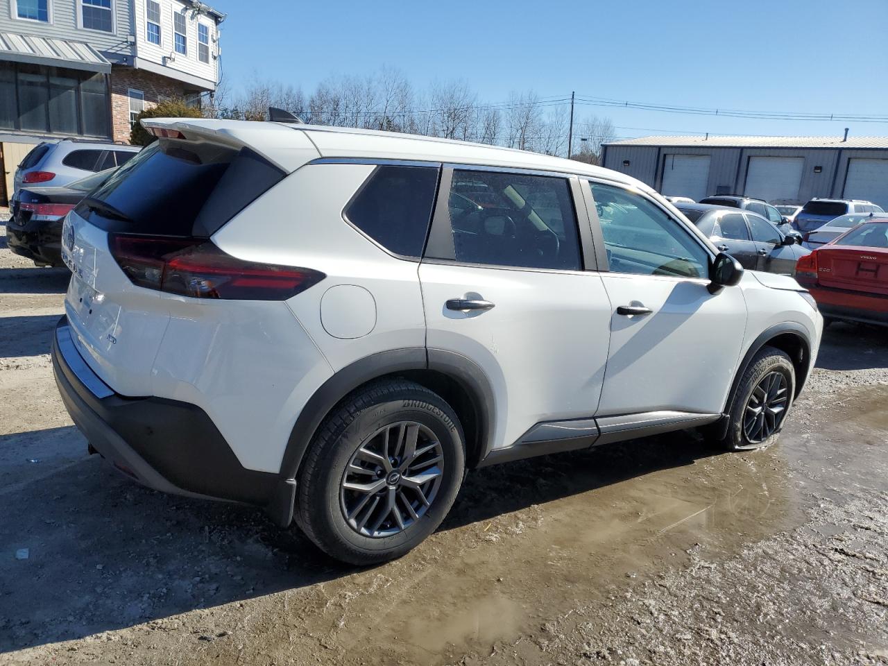 Photo 2 VIN: 5N1BT3AB3PC685097 - NISSAN ROGUE 