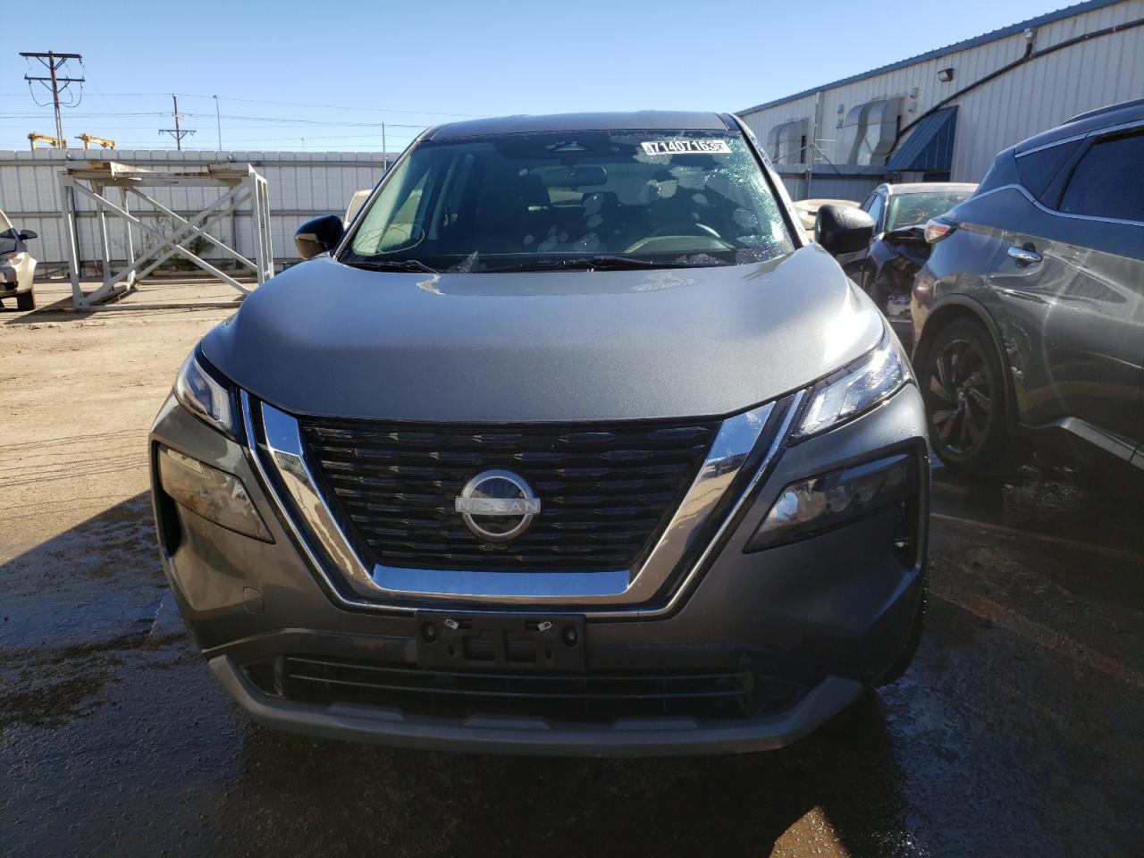 Photo 4 VIN: 5N1BT3AB5PC781586 - NISSAN ROGUE 