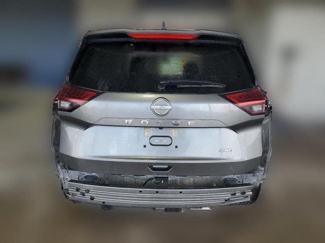 Photo 5 VIN: 5N1BT3AB5PC858408 - NISSAN ROGUE 