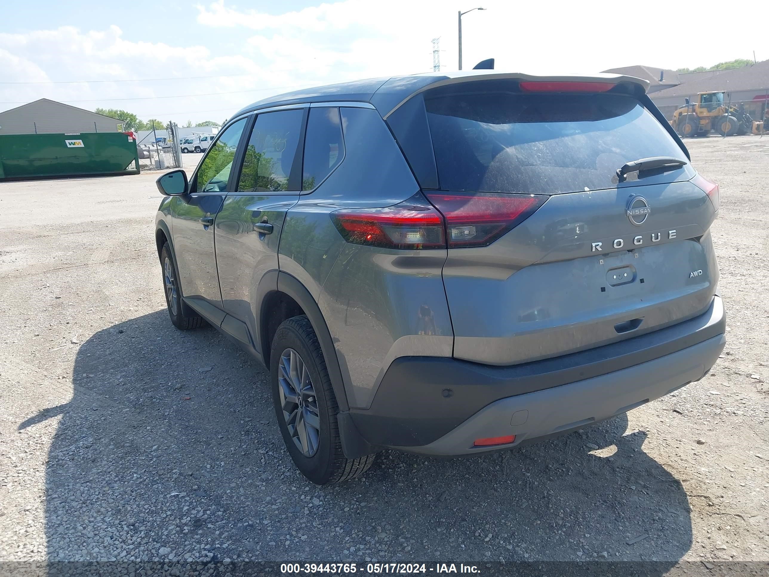 Photo 2 VIN: 5N1BT3AB6PC909690 - NISSAN ROGUE 