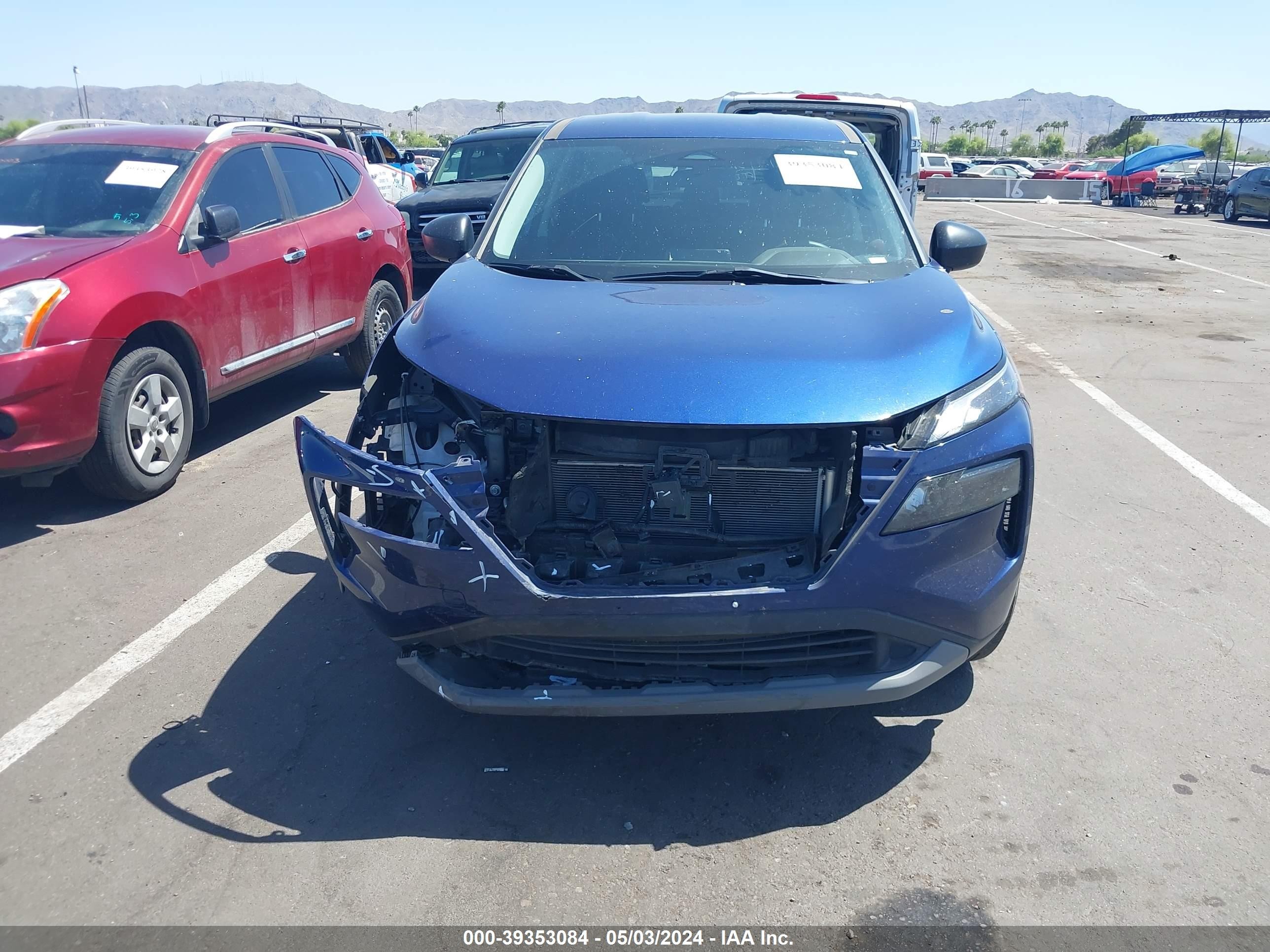 Photo 12 VIN: 5N1BT3AB8PC819084 - NISSAN ROGUE 