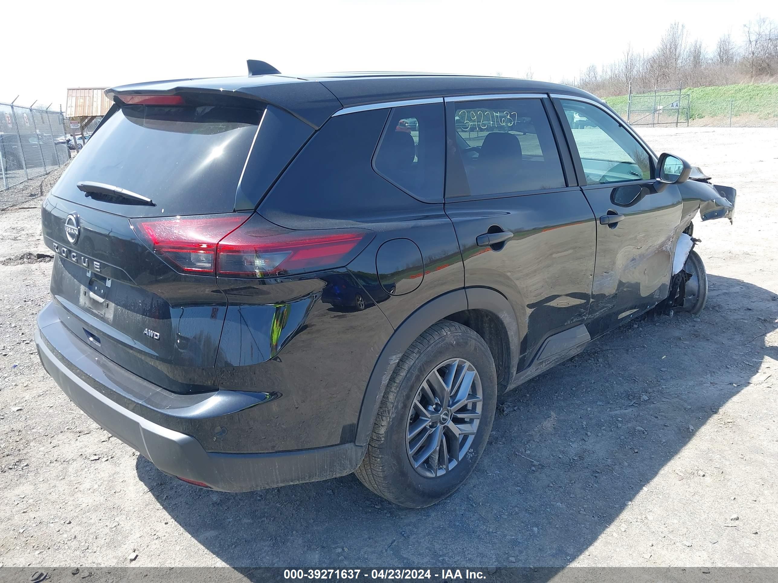 Photo 3 VIN: 5N1BT3ABXRC693121 - NISSAN ROGUE 