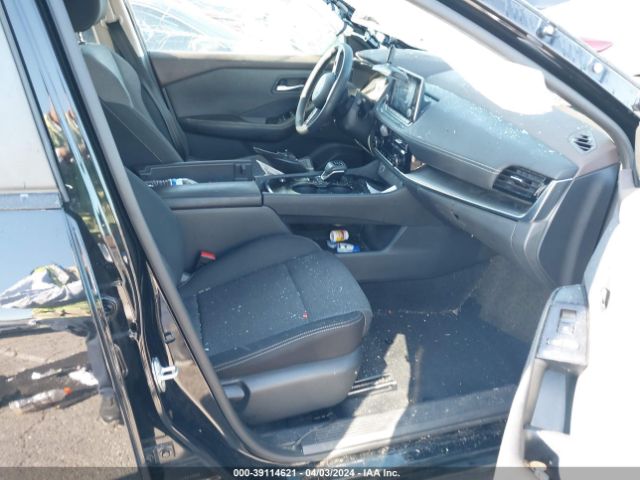 Photo 4 VIN: 5N1BT3BA0NC682595 - NISSAN ROGUE 