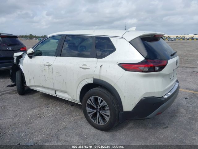 Photo 2 VIN: 5N1BT3BA0PC688769 - NISSAN ROGUE 