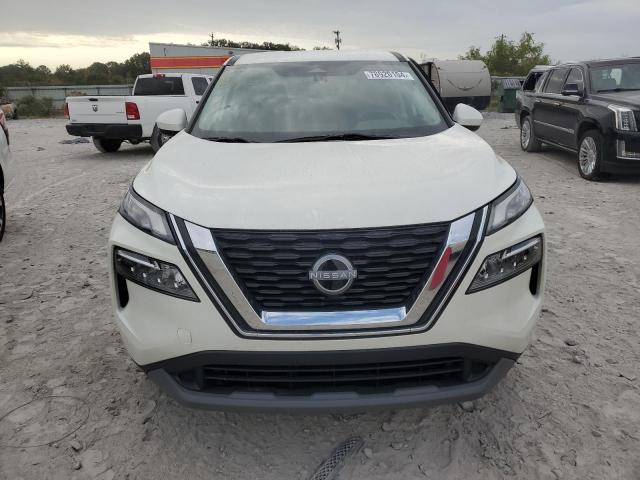 Photo 4 VIN: 5N1BT3BA0PC928371 - NISSAN ROGUE SV 