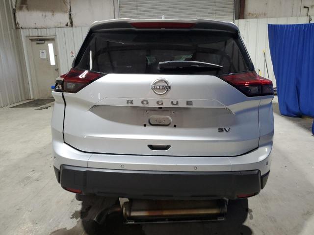 Photo 5 VIN: 5N1BT3BA0RC677323 - NISSAN ROGUE SV 