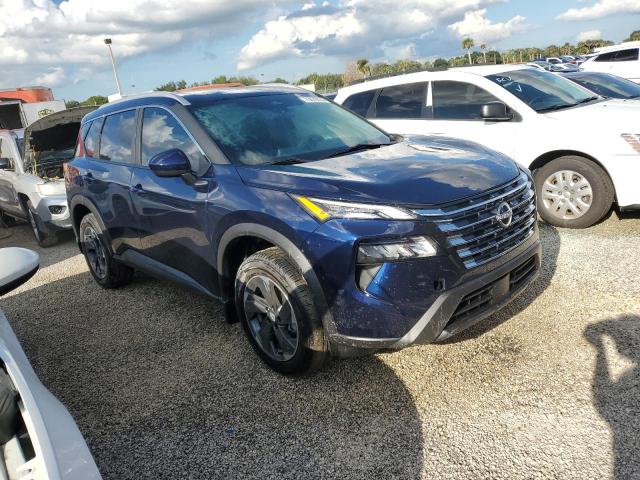 Photo 3 VIN: 5N1BT3BA0RC754272 - NISSAN ROGUE SV 