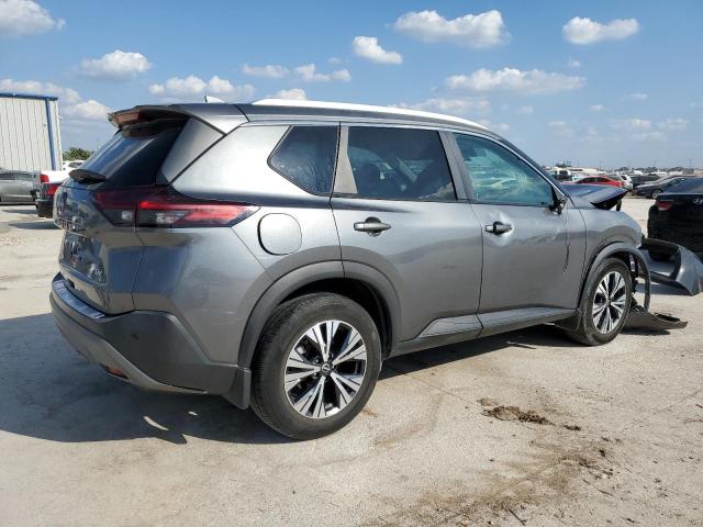 Photo 2 VIN: 5N1BT3BA1NC670911 - NISSAN ROGUE SV 