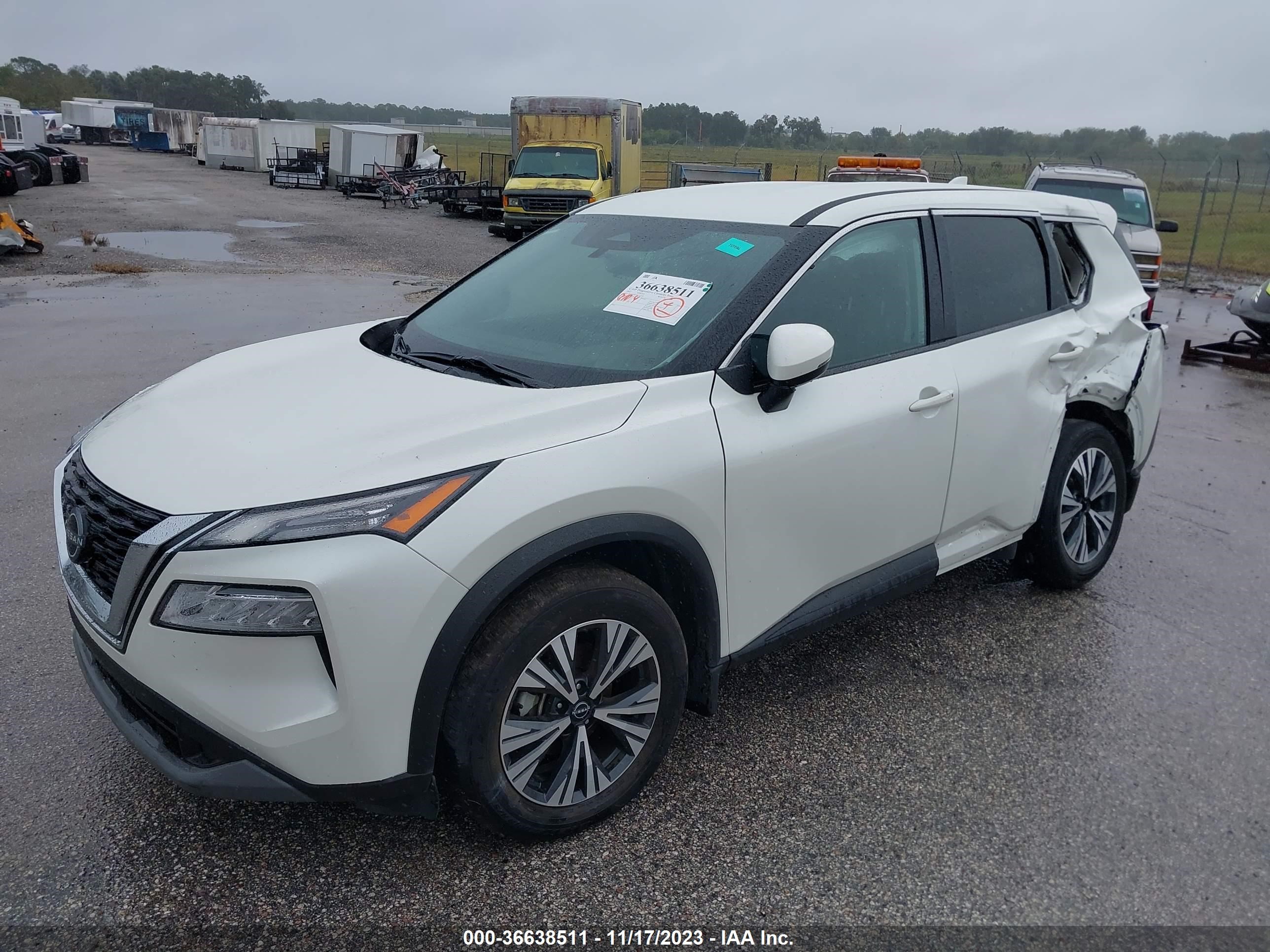 Photo 1 VIN: 5N1BT3BA1NC712218 - NISSAN ROGUE 