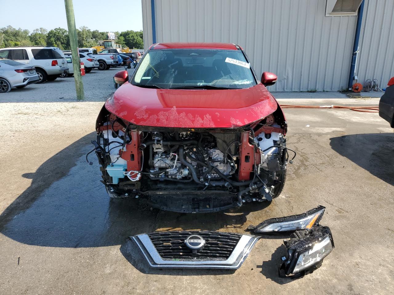 Photo 4 VIN: 5N1BT3BA1NC724806 - NISSAN ROGUE 