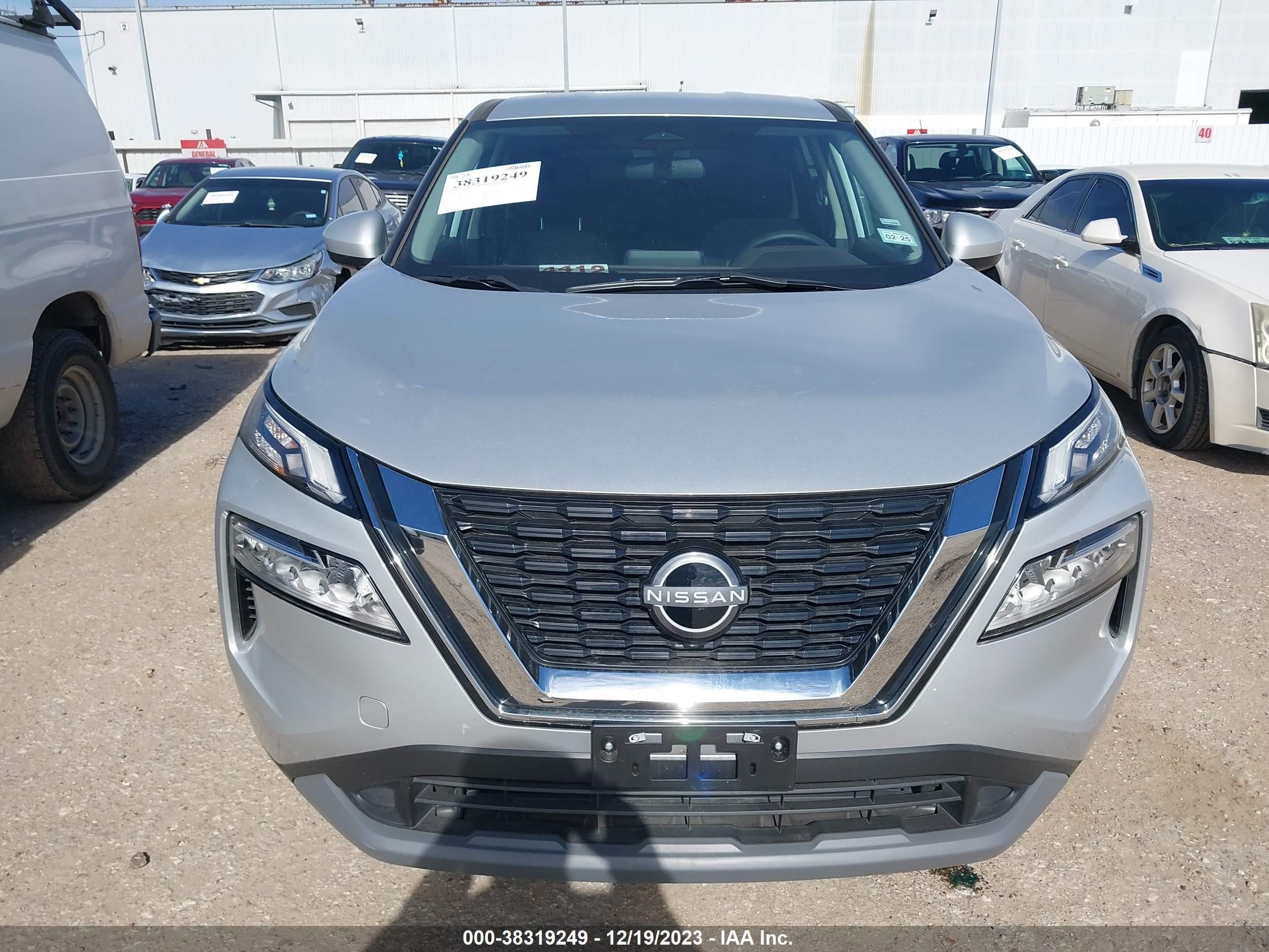 Photo 11 VIN: 5N1BT3BA2PC792244 - NISSAN ROGUE 