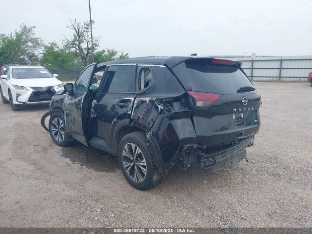 Photo 2 VIN: 5N1BT3BA2PC822567 - NISSAN ROGUE 