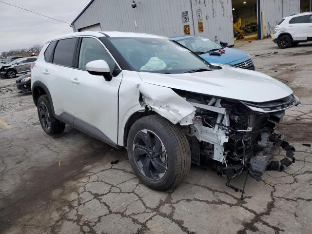 Photo 3 VIN: 5N1BT3BA2RC709639 - NISSAN ROGUE SV 