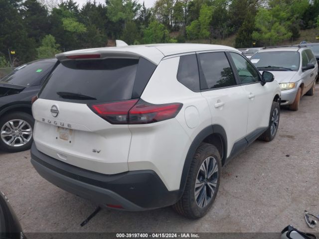 Photo 3 VIN: 5N1BT3BA3PC750181 - NISSAN ROGUE 