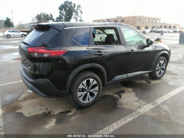 Photo 3 VIN: 5N1BT3BA3PC790700 - NISSAN ROGUE 