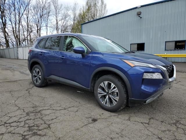 Photo 3 VIN: 5N1BT3BA3PC847803 - NISSAN ROGUE 