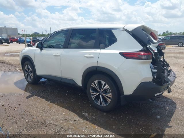 Photo 2 VIN: 5N1BT3BA4PC817919 - NISSAN ROGUE 