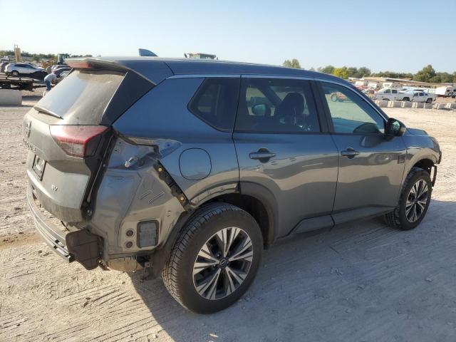 Photo 2 VIN: 5N1BT3BA4PC840813 - NISSAN ROGUE SV 