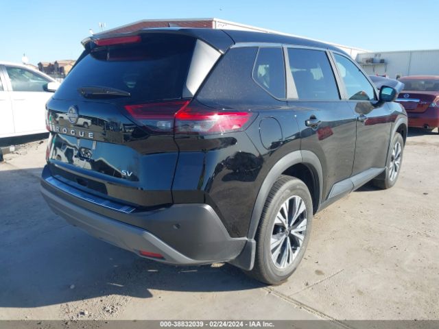 Photo 3 VIN: 5N1BT3BA5NC734710 - NISSAN ROGUE 