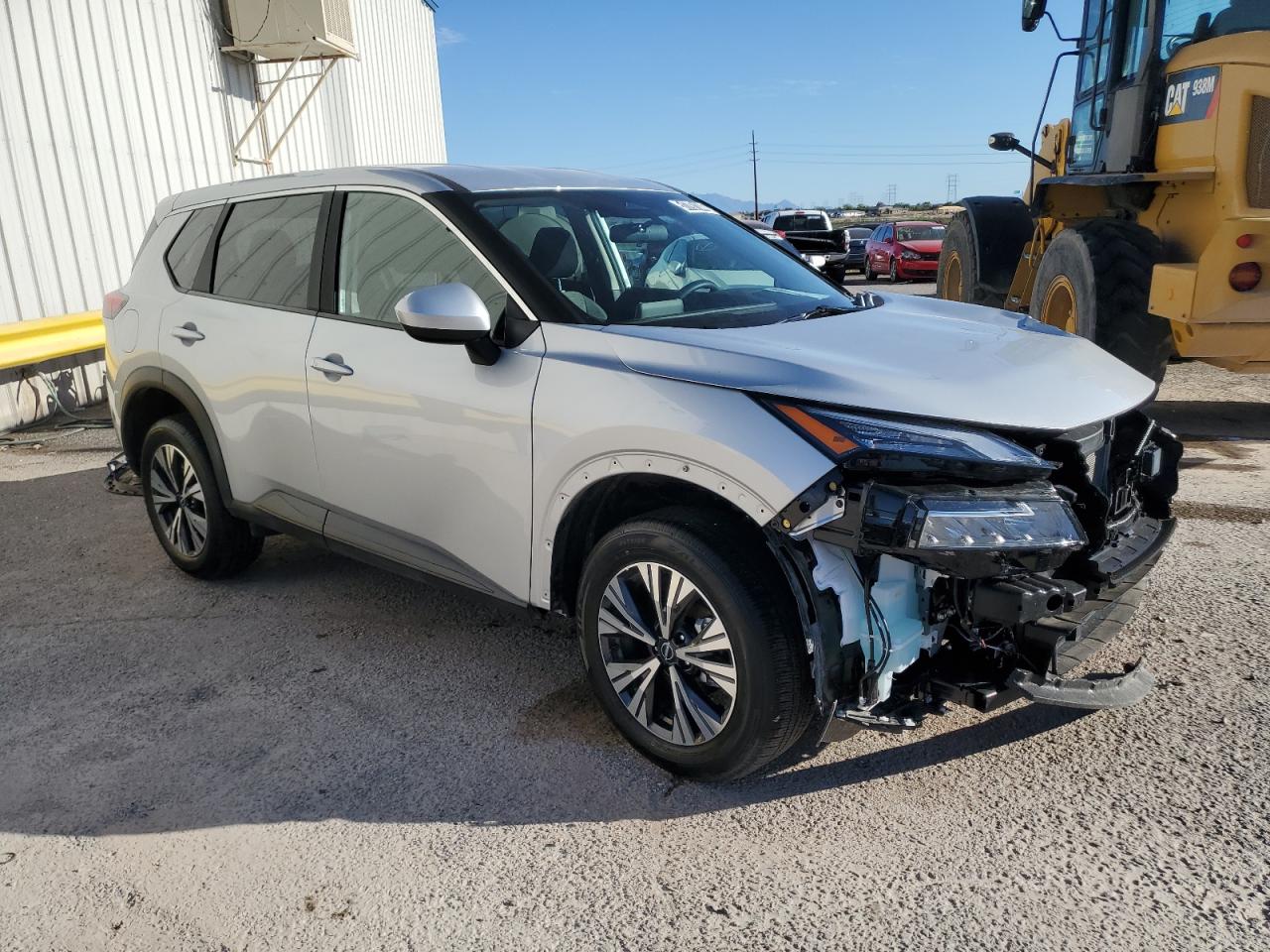 Photo 3 VIN: 5N1BT3BA5PC944257 - NISSAN ROGUE 