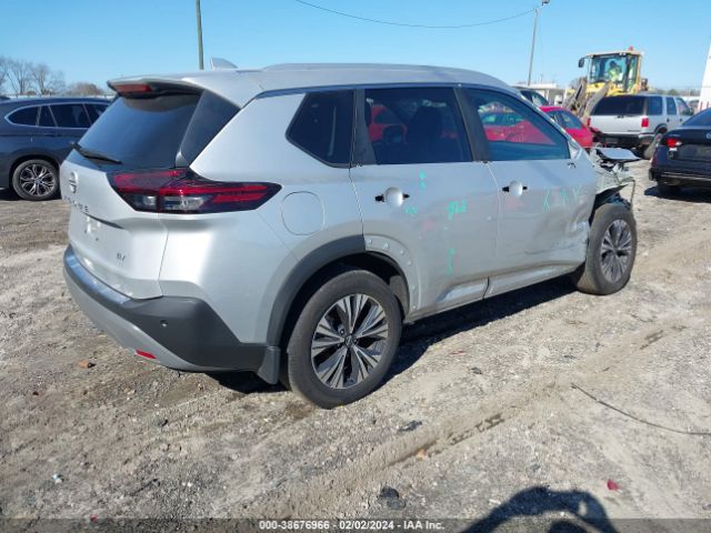 Photo 3 VIN: 5N1BT3BA6PC676500 - NISSAN ROGUE 