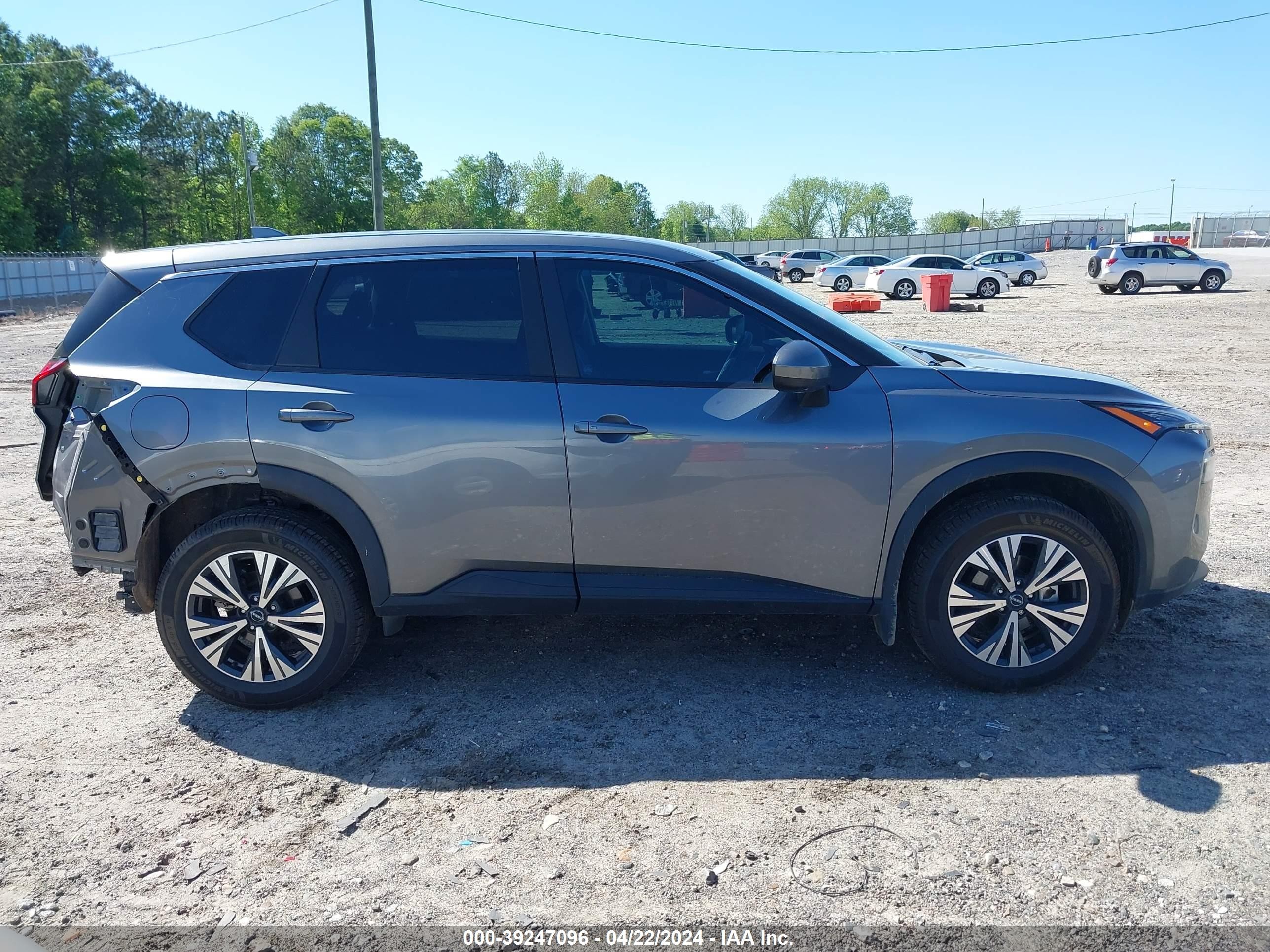 Photo 13 VIN: 5N1BT3BA6PC771512 - NISSAN ROGUE 