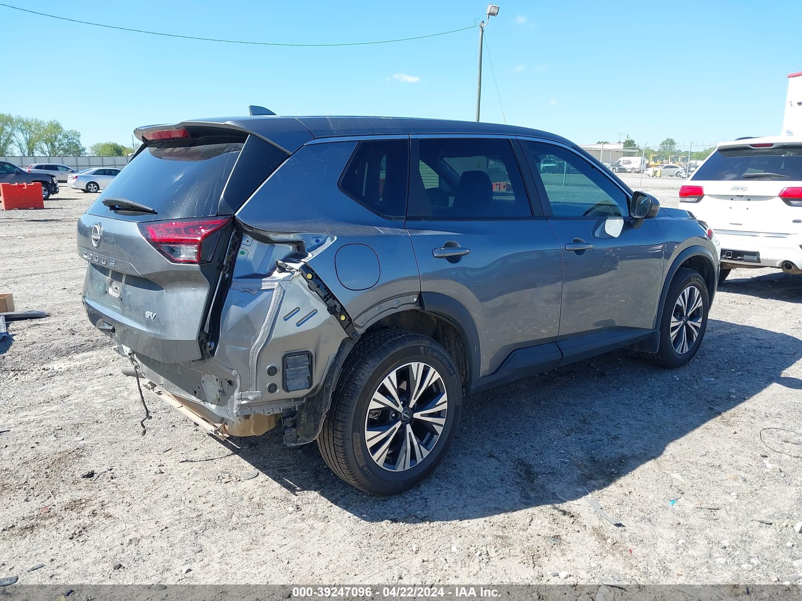 Photo 3 VIN: 5N1BT3BA6PC771512 - NISSAN ROGUE 