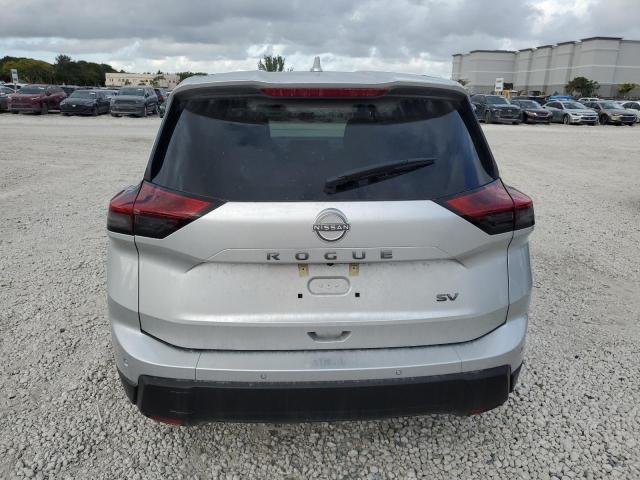 Photo 5 VIN: 5N1BT3BA6RC695745 - NISSAN ROGUE SV 