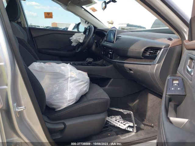 Photo 4 VIN: 5N1BT3BA7NC681198 - NISSAN ROGUE 