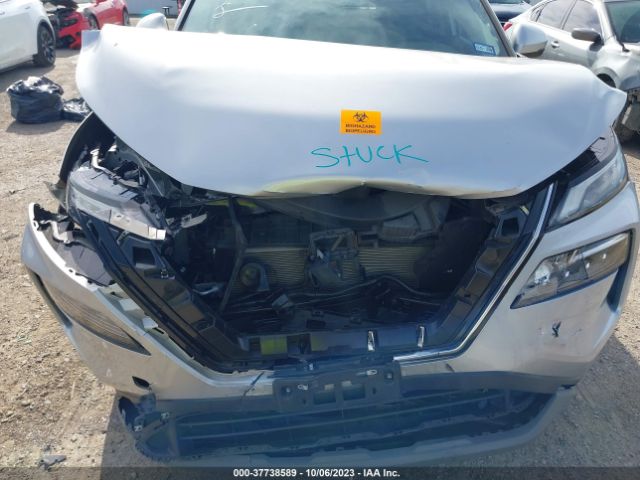 Photo 9 VIN: 5N1BT3BA7NC681198 - NISSAN ROGUE 