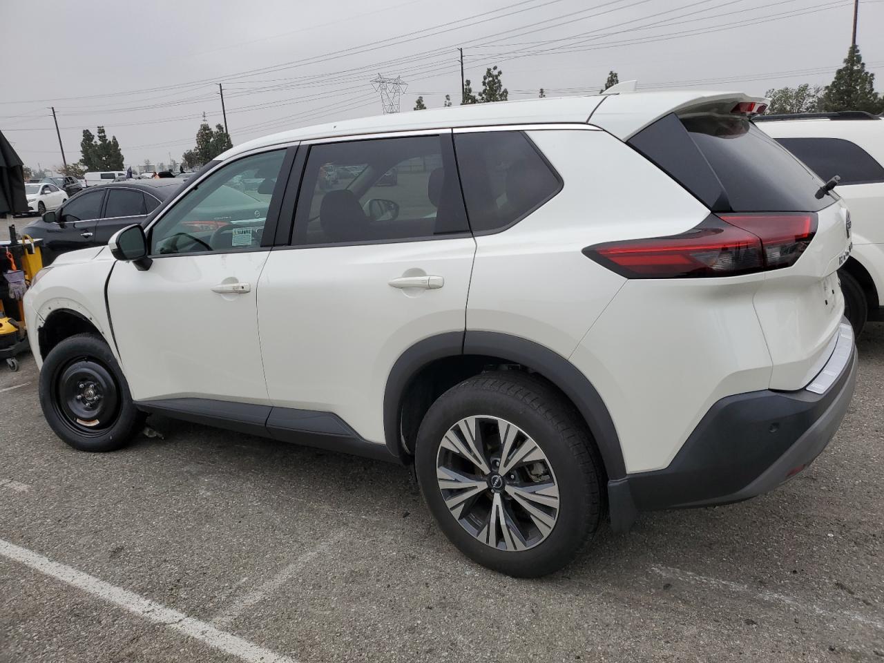 Photo 1 VIN: 5N1BT3BA7NC732604 - NISSAN ROGUE 