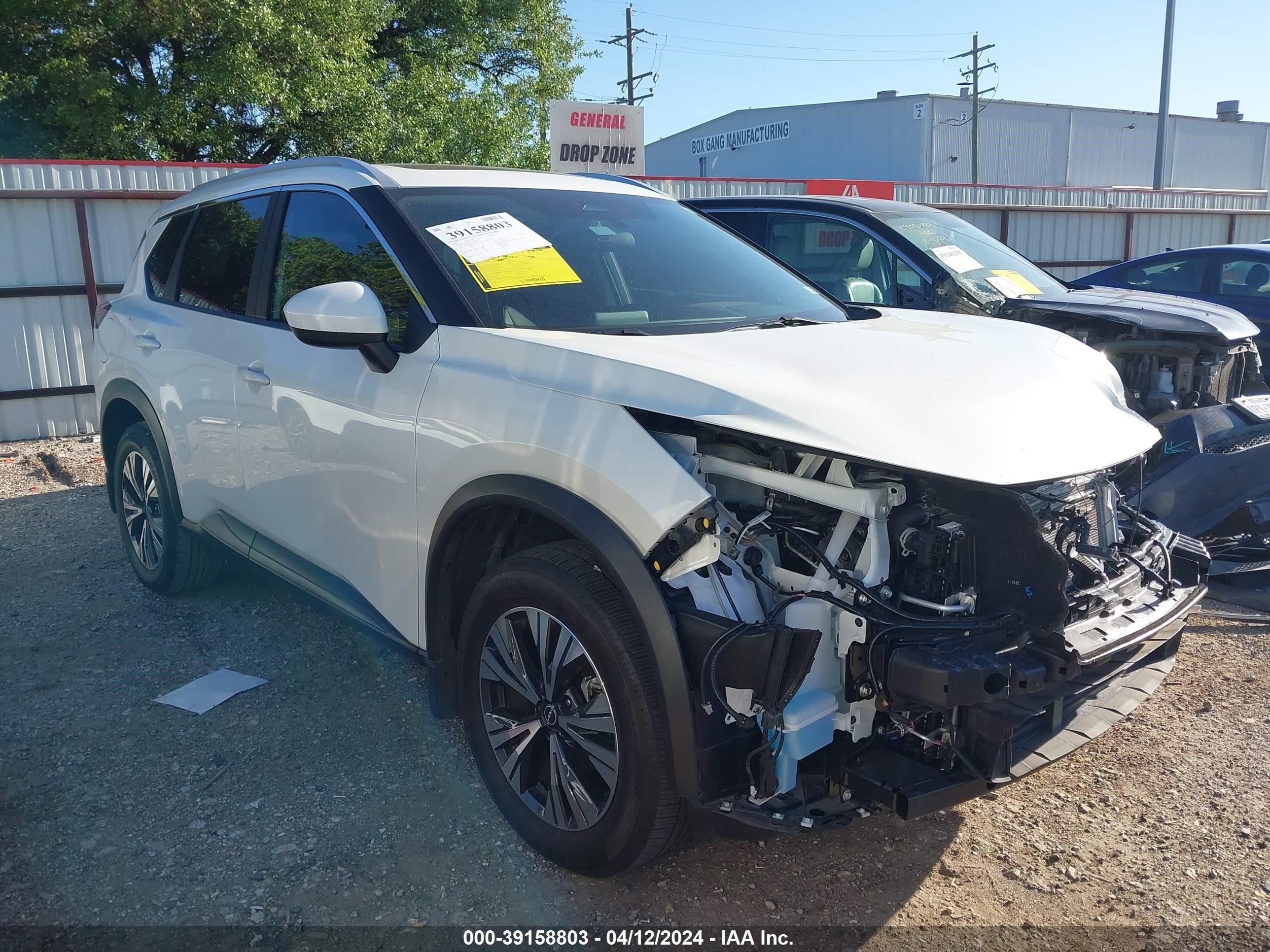 Photo 0 VIN: 5N1BT3BA7PC805280 - NISSAN ROGUE 