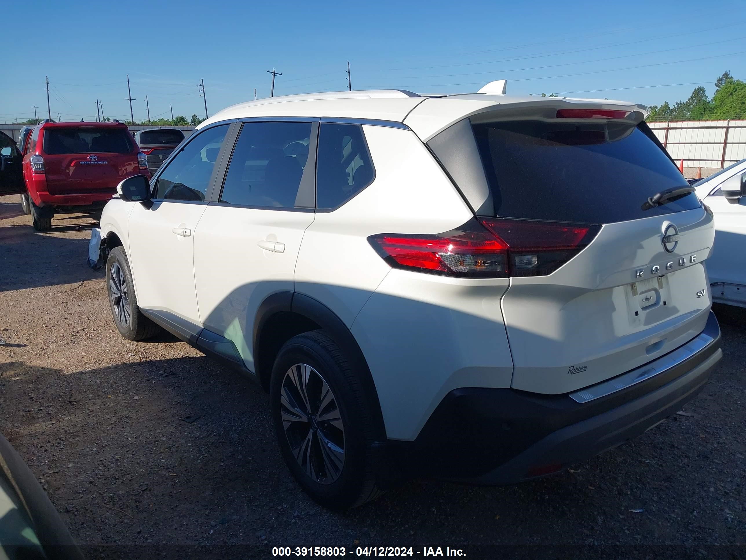 Photo 2 VIN: 5N1BT3BA7PC805280 - NISSAN ROGUE 