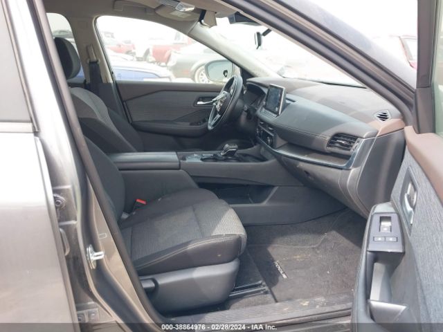 Photo 4 VIN: 5N1BT3BA7PC819194 - NISSAN ROGUE 