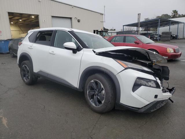 Photo 3 VIN: 5N1BT3BA7RC677092 - NISSAN ROGUE SV 