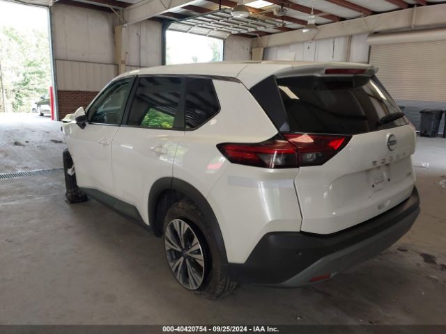 Photo 2 VIN: 5N1BT3BA8PC758521 - NISSAN ROGUE 