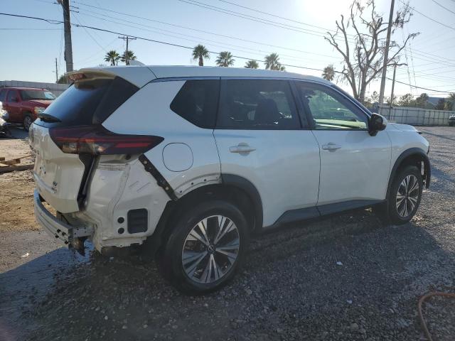 Photo 2 VIN: 5N1BT3BA9NC676567 - NISSAN ROGUE SV 