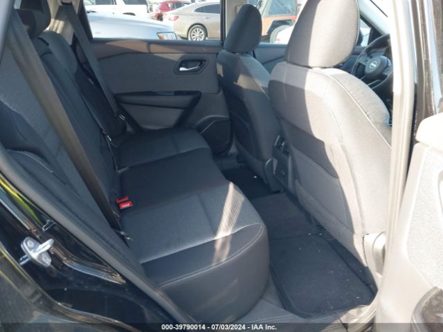 Photo 7 VIN: 5N1BT3BA9NC682417 - NISSAN ROGUE 