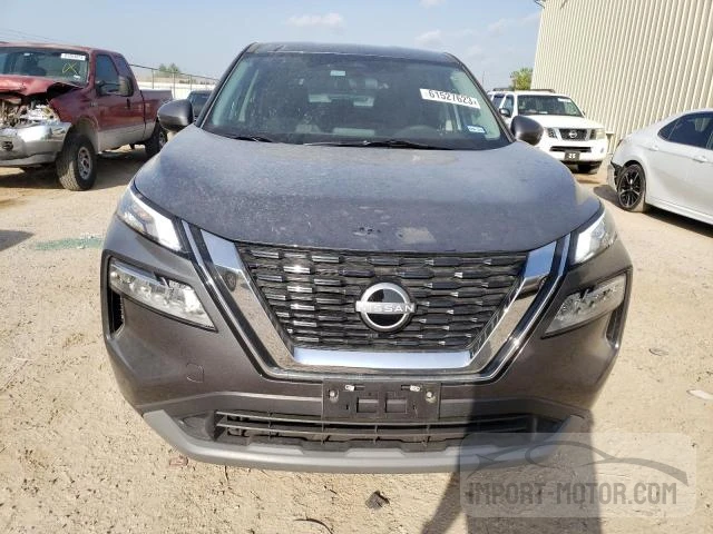 Photo 4 VIN: 5N1BT3BA9PC677995 - NISSAN ROGUE 