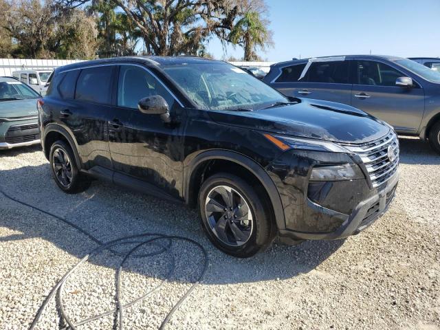 Photo 3 VIN: 5N1BT3BA9RC689213 - NISSAN ROGUE SV 